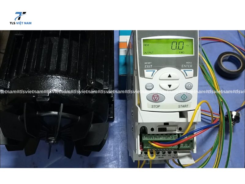 Lợi ích của việc sửa chữa biến tần ABB thay vì thay mới